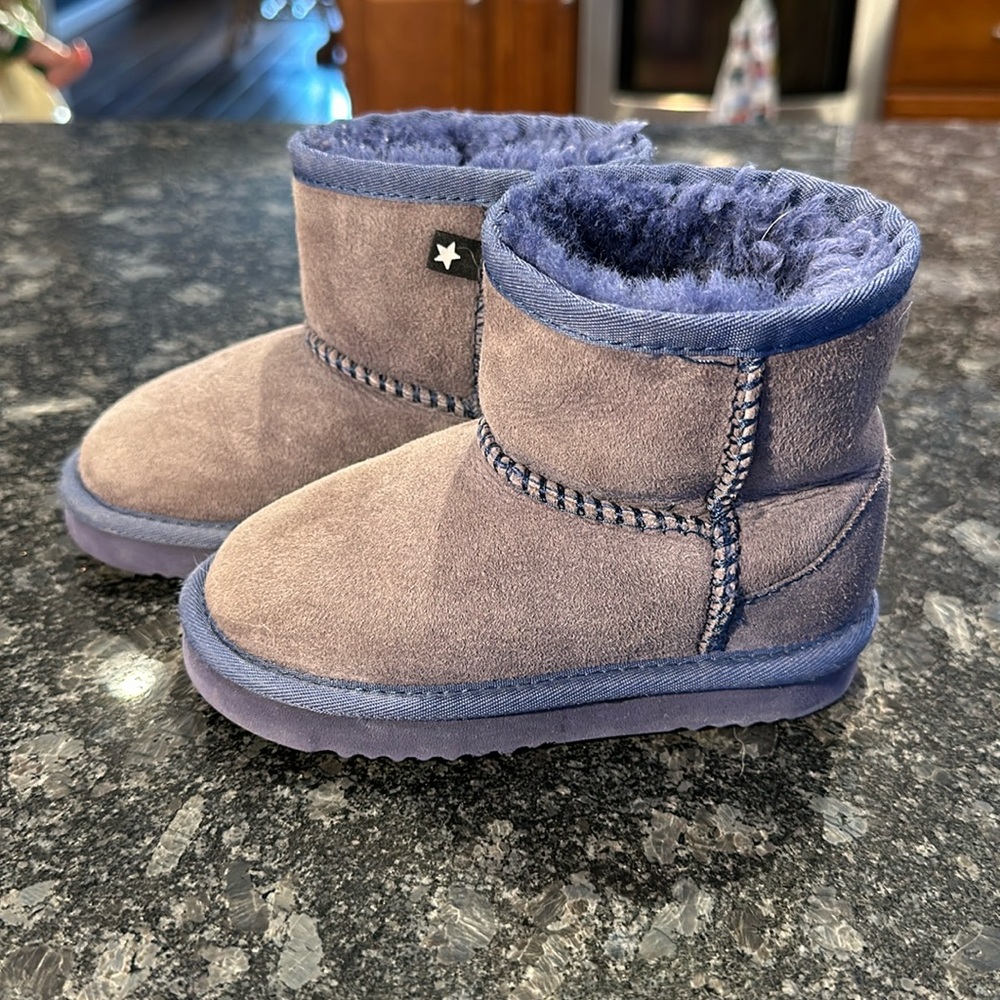 MOLO Sheepskin Wool Girls Winter Boots Size 23/24 EU